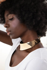 Thumbnail for DIVA Choker. Wide plate collar choker in high gloss finish, 18K gold vermeil, handmade, hypoallergenic, water-resistant